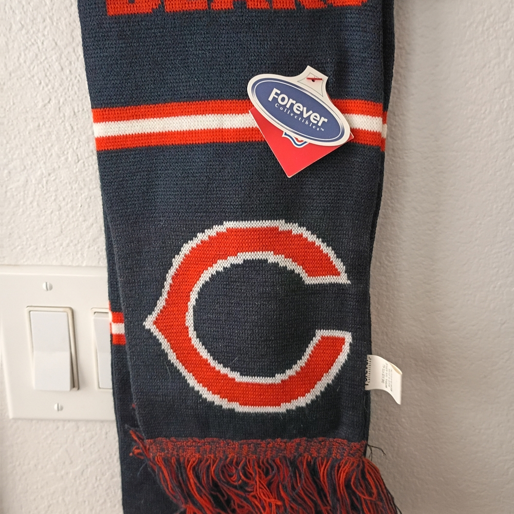 Forever Collectibles Chicago Bears Navy and Orange Knit Scarf